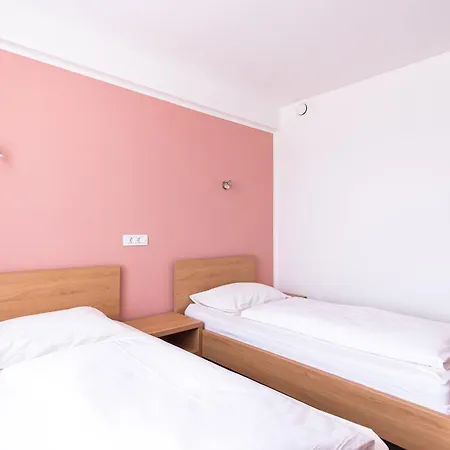 Grajski Dvor 호텔 라도블리차