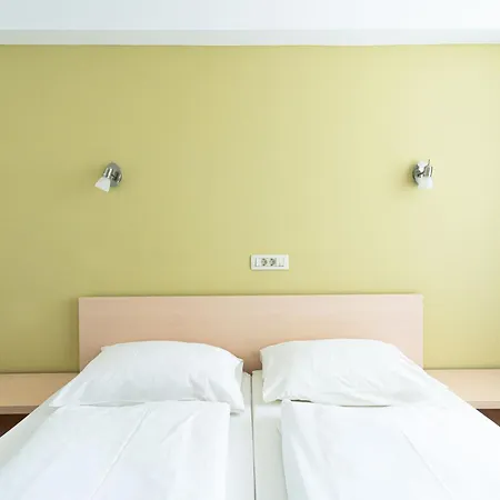 Grajski Dvor Hotel Radovljica