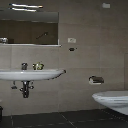 Grajski Dvor Szálloda