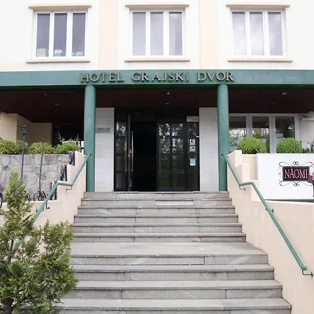Grajski Dvor Szálloda Radovljica