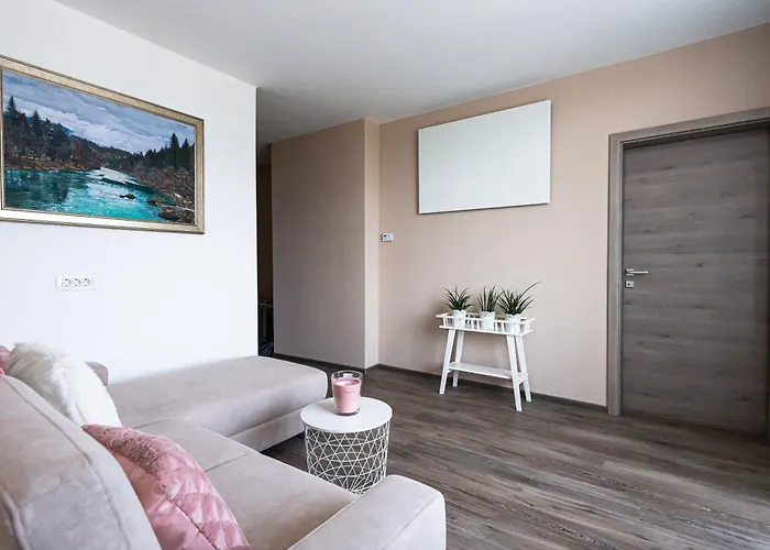 Grajski Dvor Hotel Radovljica