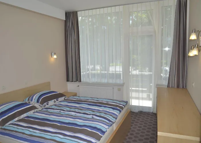 Grajski Dvor Radovljica